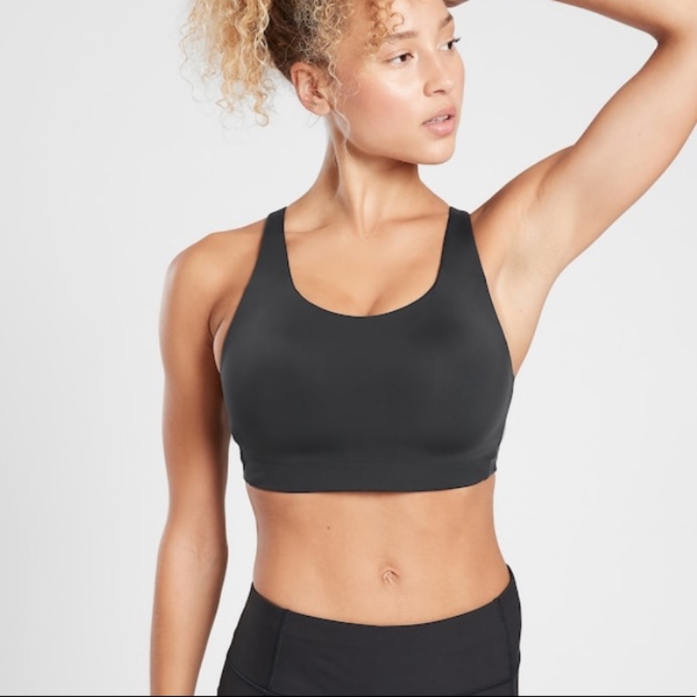 Black Athleta Advance Bra in 34D